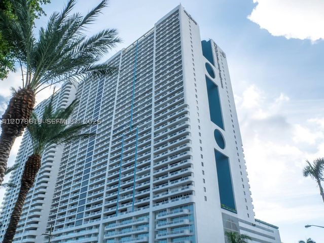 1717 N Bayshore Dr A-3847, Miami, FL 33132