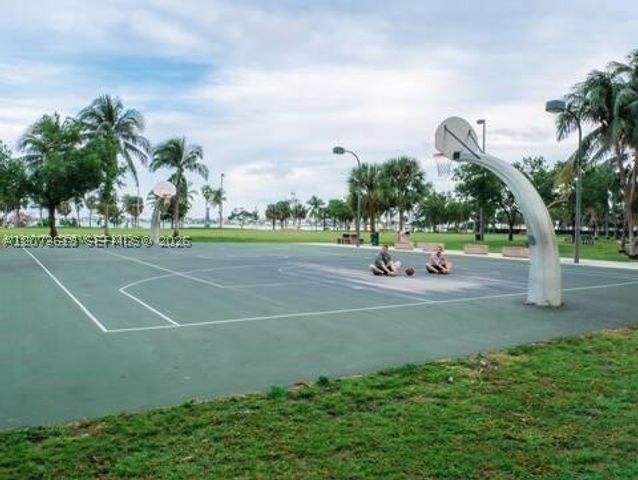 1717 N Bayshore Dr A-3847, Miami, FL 33132