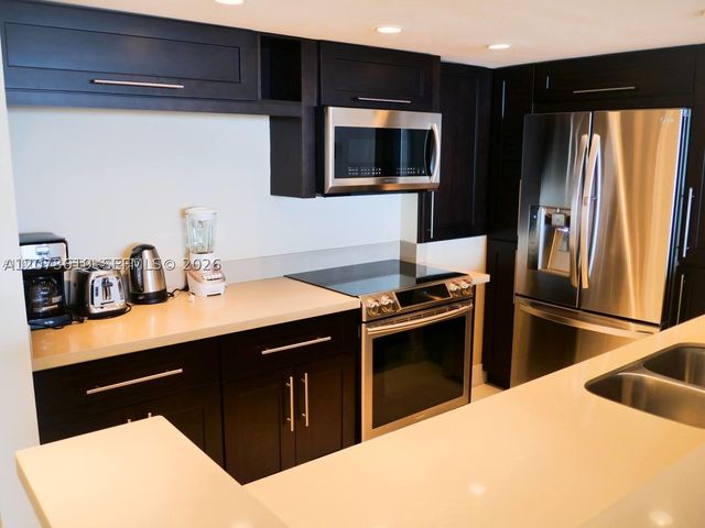 1717 N Bayshore Dr A-3847, Miami, FL 33132