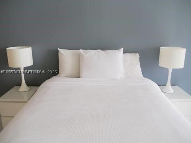 1717 N Bayshore Dr A-3847, Miami, FL 33132