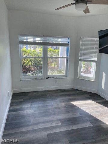 8860 Banyan Cove CIR, Fort Myers, FL 33919