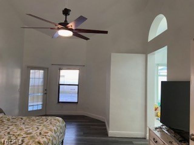 8860 Banyan Cove CIR, Fort Myers, FL 33919