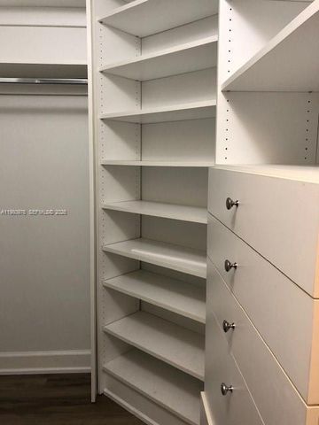 5273 NW 113th Ave, Doral, FL 33178