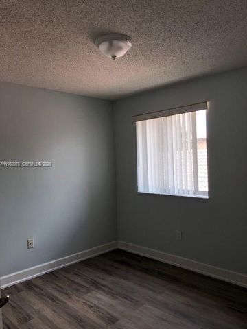 5273 NW 113th Ave, Doral, FL 33178