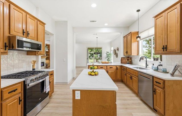 105 Mountain Laurel WAY, Georgetown, TX 78633