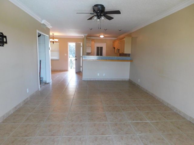 4770 NW 10 Court NW 306, Plantation, FL 33313