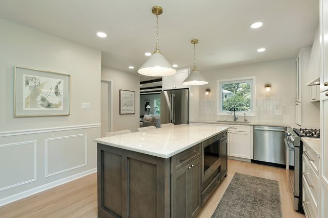 1938 Lincoln Avenue, Northbrook, IL 60062