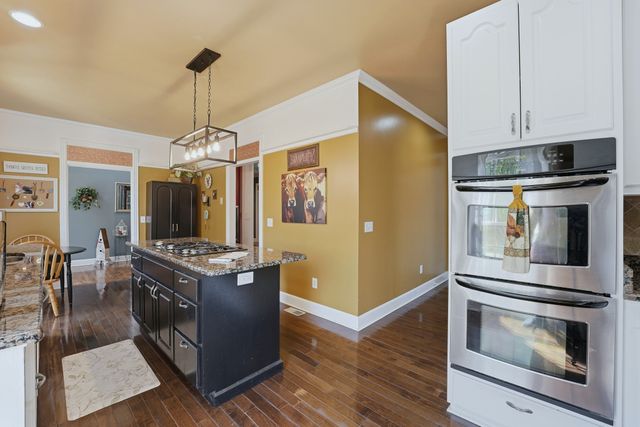 1015 Singing Springs Rd, Mount Juliet, TN 37122