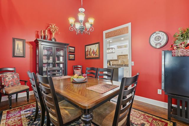 1015 Singing Springs Rd, Mount Juliet, TN 37122