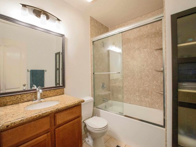 1240 N Broadway Unit 30, Escondido, CA 92026