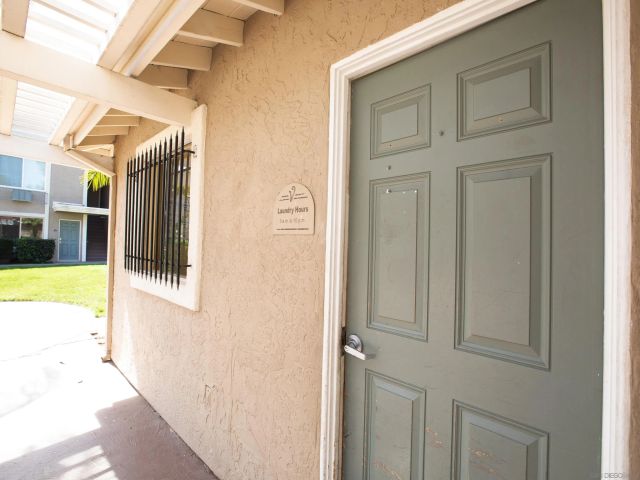 1240 N Broadway Unit 30, Escondido, CA 92026