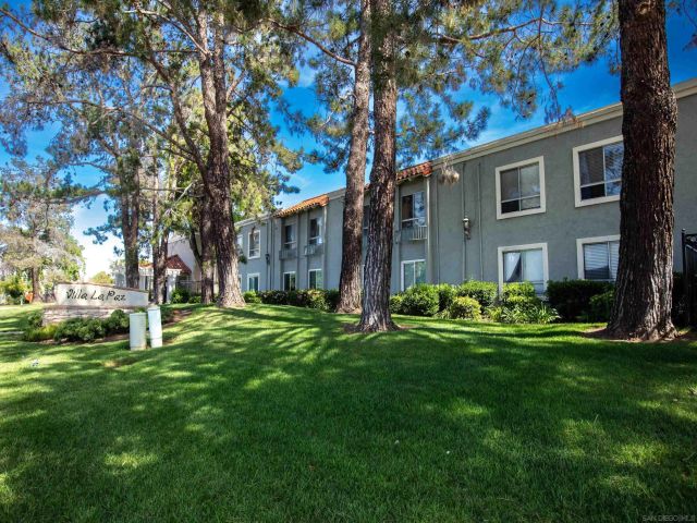 1240 N Broadway Unit 30, Escondido, CA 92026