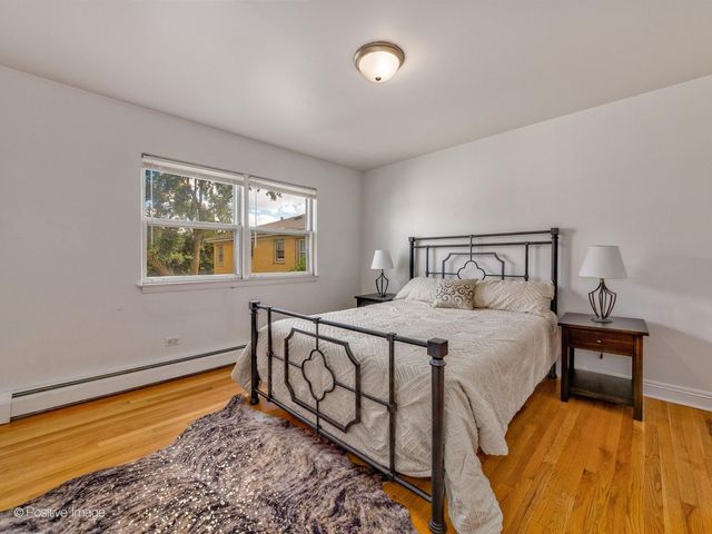 8544 W Rascher Avenue 3W, Chicago, IL 60656