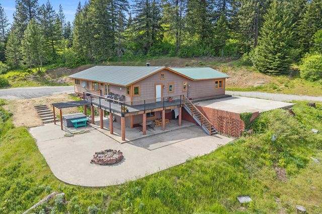 16027 N Koth Rd, Newman Lake, WA 99205 property photo