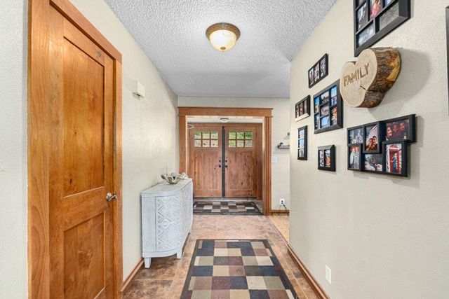 16027 N Koth Rd, Newman Lake, WA 99205