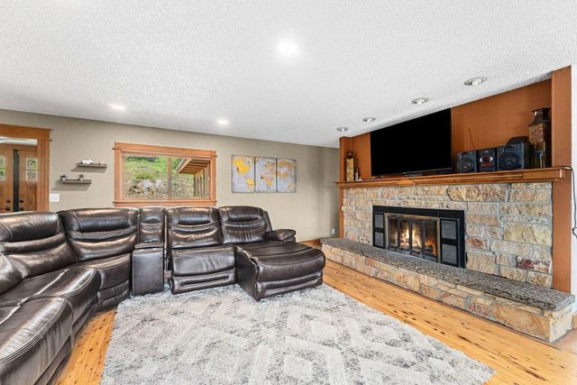 16027 N Koth Rd, Newman Lake, WA 99205