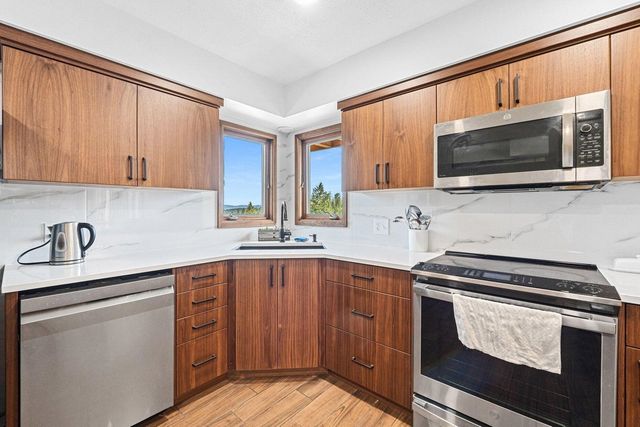 16027 N Koth Rd, Newman Lake, WA 99205