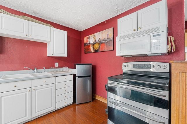 16027 N Koth Rd, Newman Lake, WA 99205