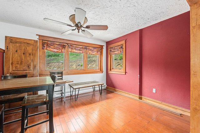 16027 N Koth Rd, Newman Lake, WA 99205
