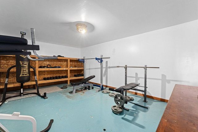 16027 N Koth Rd, Newman Lake, WA 99205