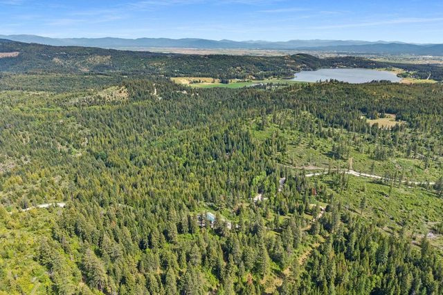 16027 N Koth Rd, Newman Lake, WA 99205
