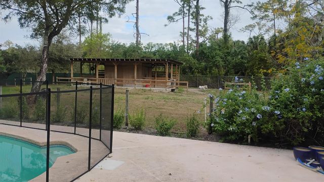 15531 42nd Road N, Loxahatchee Groves, FL 33470
