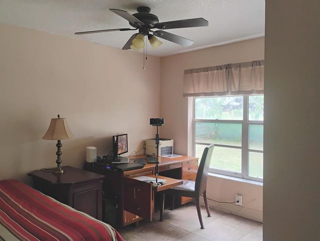 15531 42nd Road N, Loxahatchee Groves, FL 33470