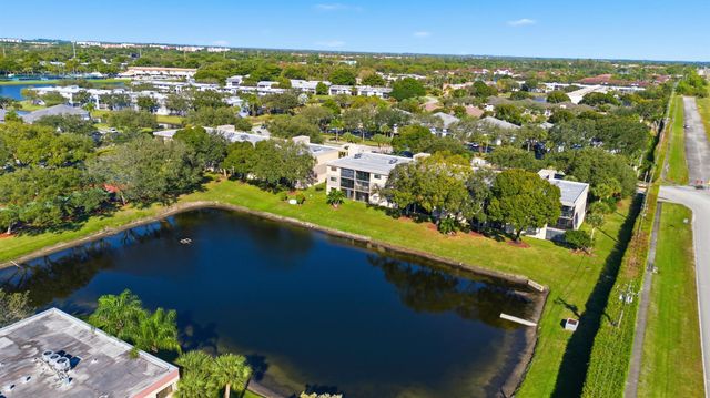 15324 Lakes Of Delray Boulevard 105, Delray Beach, FL 33484