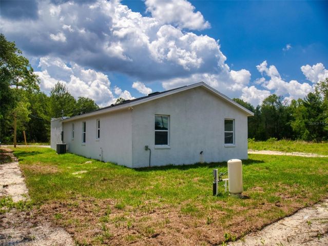 2 GUAVA LANE, Ocklawaha, FL 32179