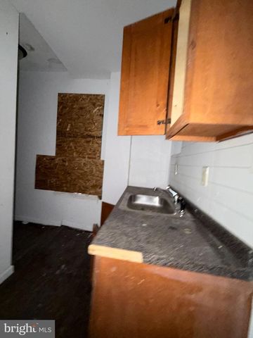 2337 N 30TH ST, Philadelphia, PA 19132