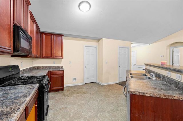 143 Birch Street, Hiram, GA 30141