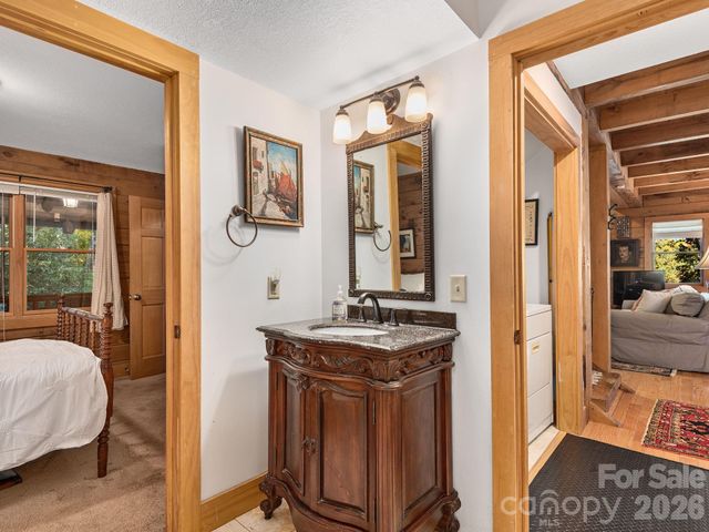 102 Carriage Drive, Fairview, NC 28730