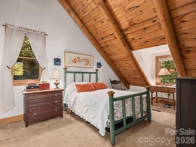 102 Carriage Drive, Fairview, NC 28730