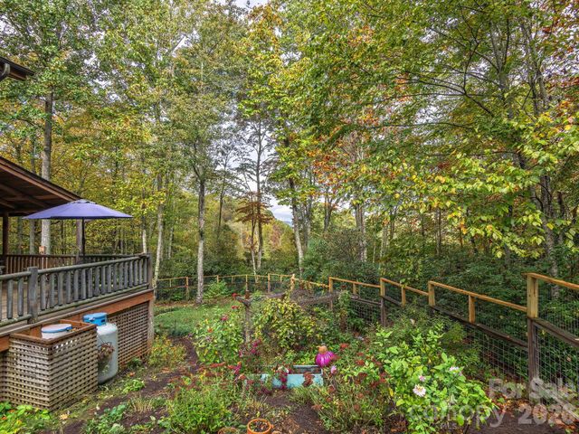 102 Carriage Drive, Fairview, NC 28730