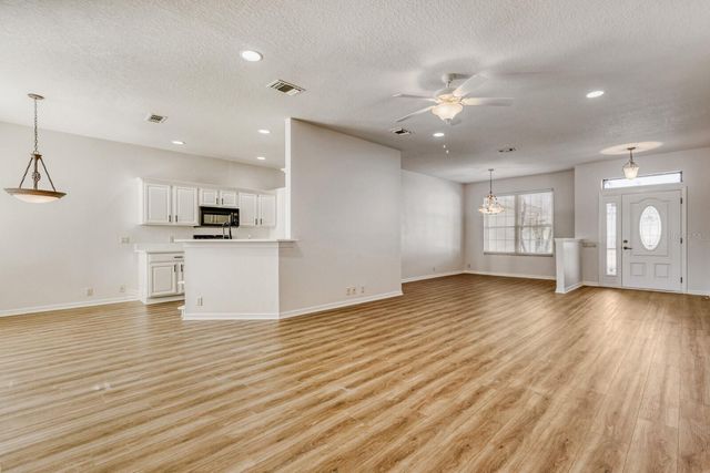 3891 WHISTLEWOOD CIRCLE, Lakeland, FL 33811