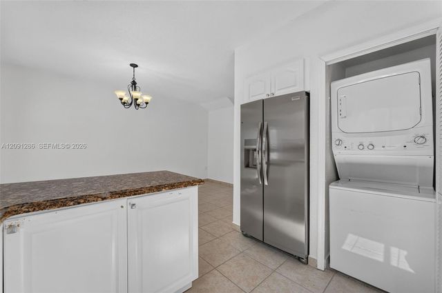 7221 NW 174th Terrace 102, Hialeah, FL 33015