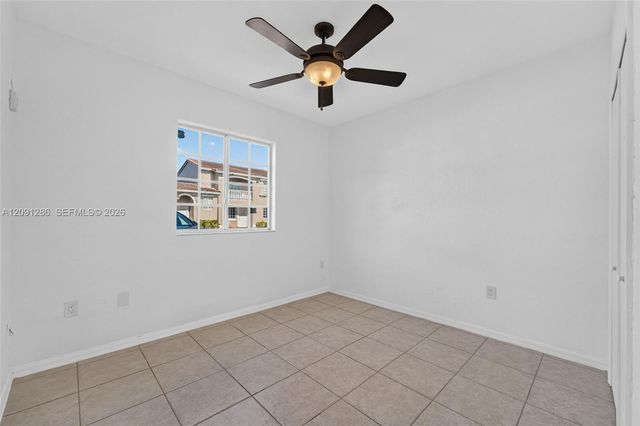 7221 NW 174th Terrace 102, Hialeah, FL 33015