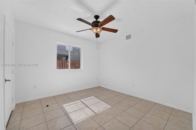 7221 NW 174th Terrace 102, Hialeah, FL 33015