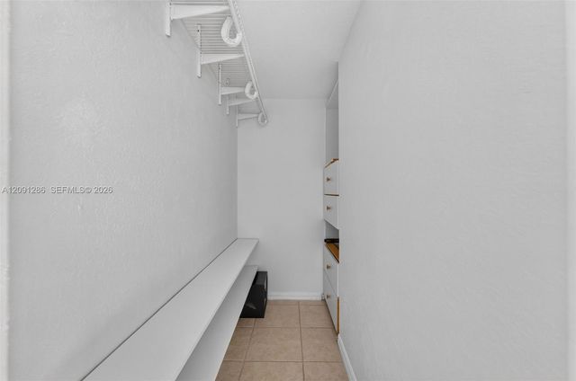 7221 NW 174th Terrace 102, Hialeah, FL 33015