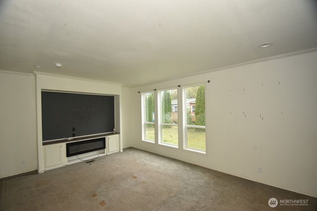 4256 Northgate Drive, Oak Harbor, WA 98277