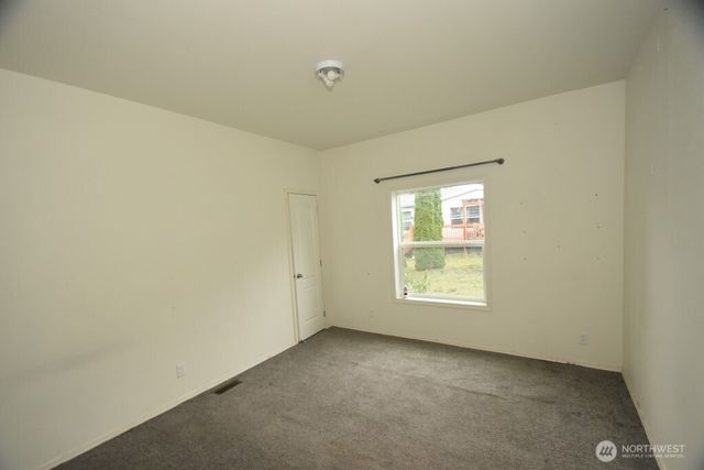 4256 Northgate Drive, Oak Harbor, WA 98277