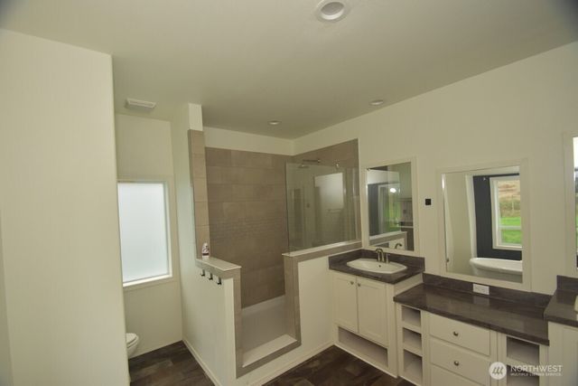 4256 Northgate Drive, Oak Harbor, WA 98277