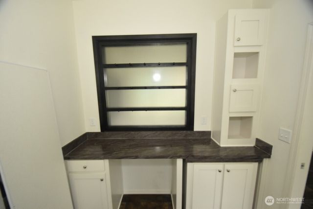 4256 Northgate Drive, Oak Harbor, WA 98277