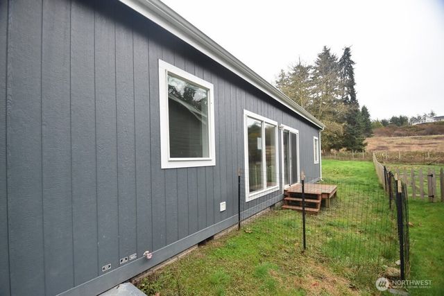 4256 Northgate Drive, Oak Harbor, WA 98277