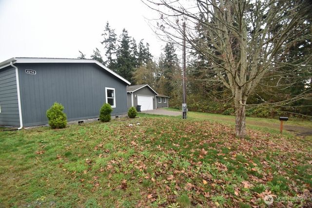 4256 Northgate Drive, Oak Harbor, WA 98277