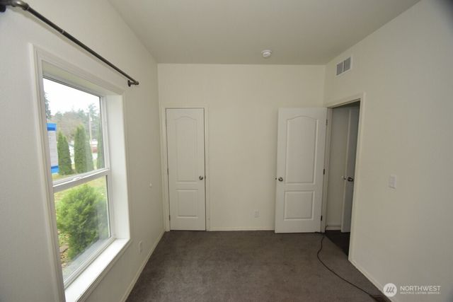 4256 Northgate Drive, Oak Harbor, WA 98277