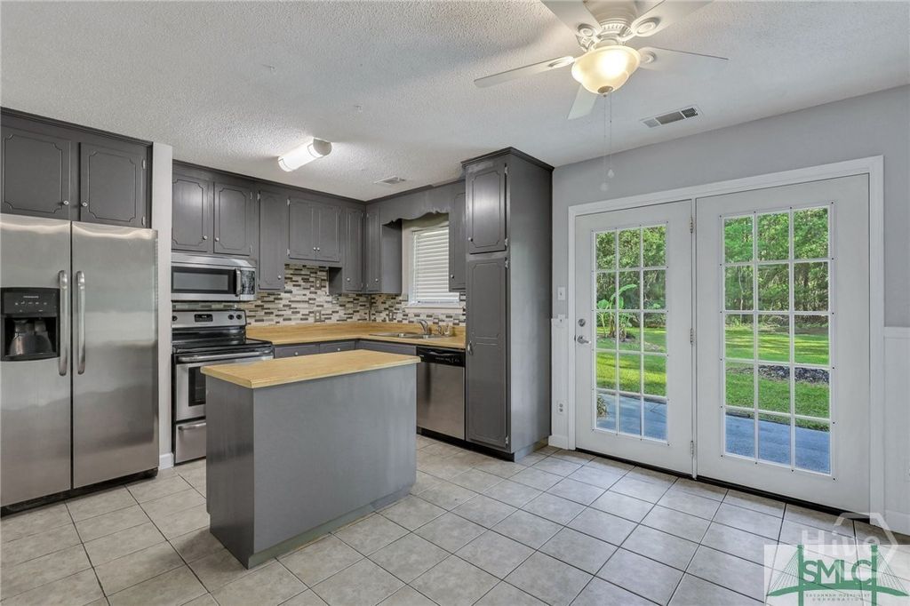 Image 17 of property listing at 103 Maple Drive, Rincon, GA 31326