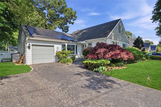 117 Bryan Avenue, Amityville, NY 11701