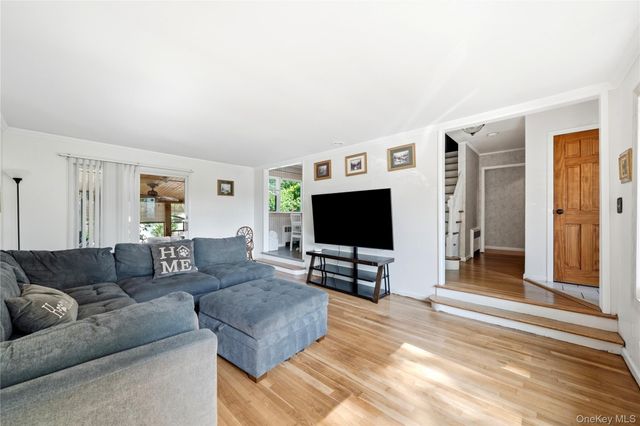 117 Bryan Avenue, Amityville, NY 11701