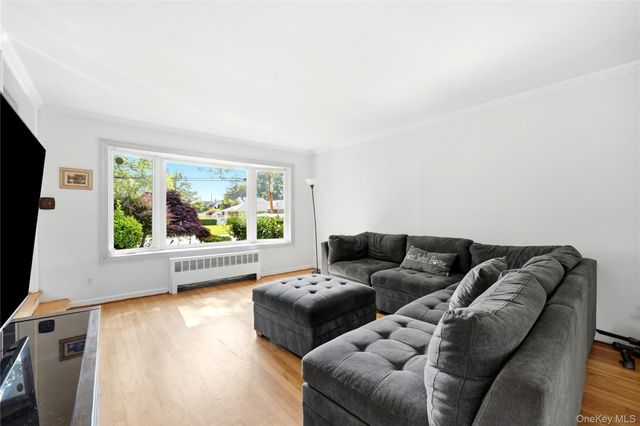 117 Bryan Avenue, Amityville, NY 11701
